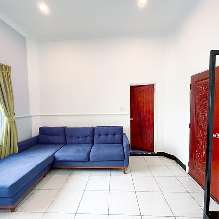 Birdcage Boutique Otel Phnom Penh Dış mekan fotoğraf
