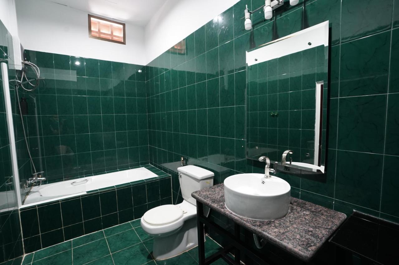 Birdcage Boutique Otel Phnom Penh Dış mekan fotoğraf