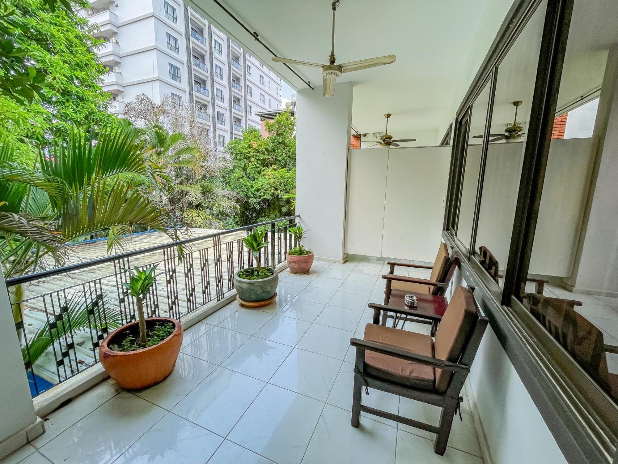 Birdcage Boutique Otel Phnom Penh Dış mekan fotoğraf